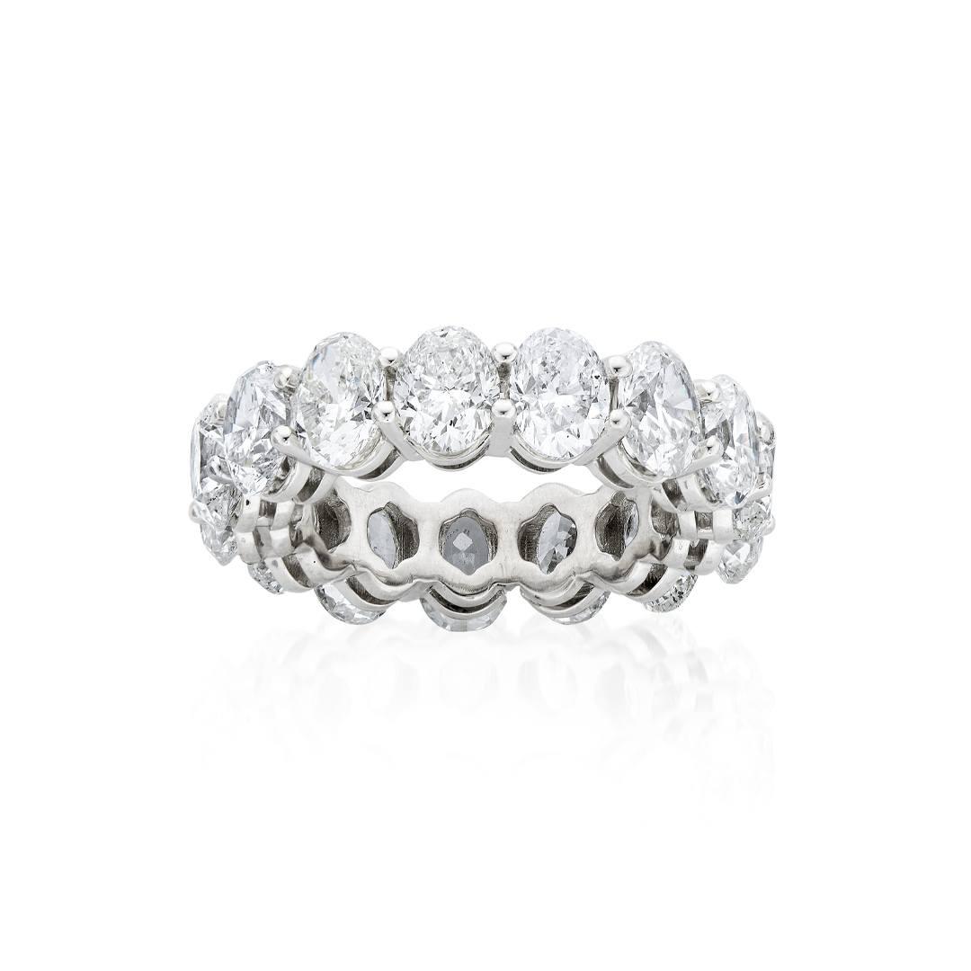 5CT Oval Cut Diamond Eternity Band