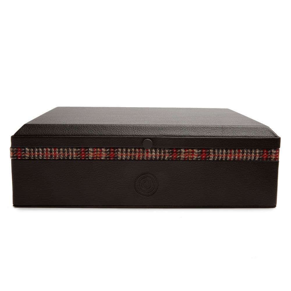 WM Brown x WOLF Humidor 0