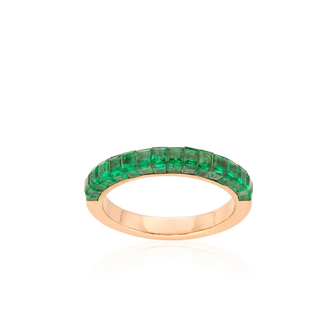 Three Sided Rose Gold Emerald Band 0