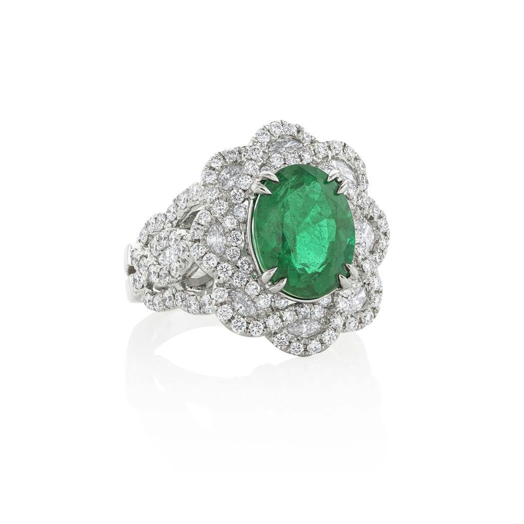 White Gold Oval Emerald & Diamond Accented Ring 0