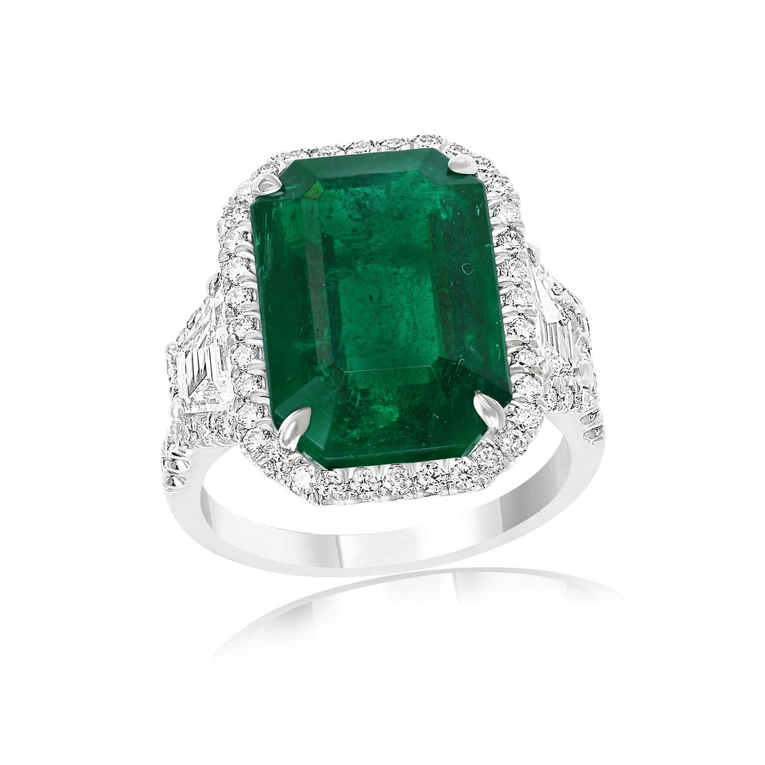 Platinum Emerald & Trapezoid Diamond Ring 0
