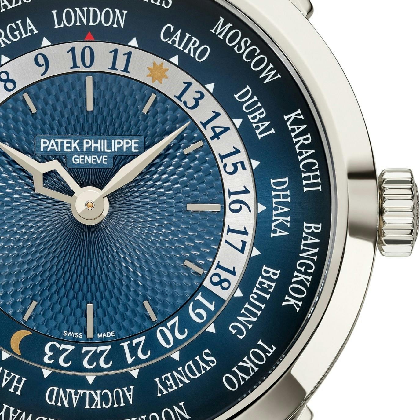 Patek Philippe Complication with Blue Dial (5230P) 1