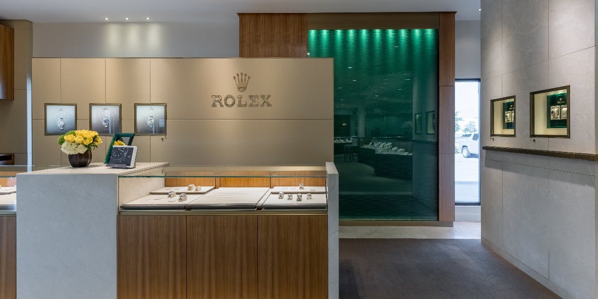 visit a Rolex showroom at Lee Michaels Fine Jewelry stores