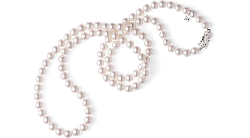 akoya pearls at Lee Michaels Fine Jewelry stores